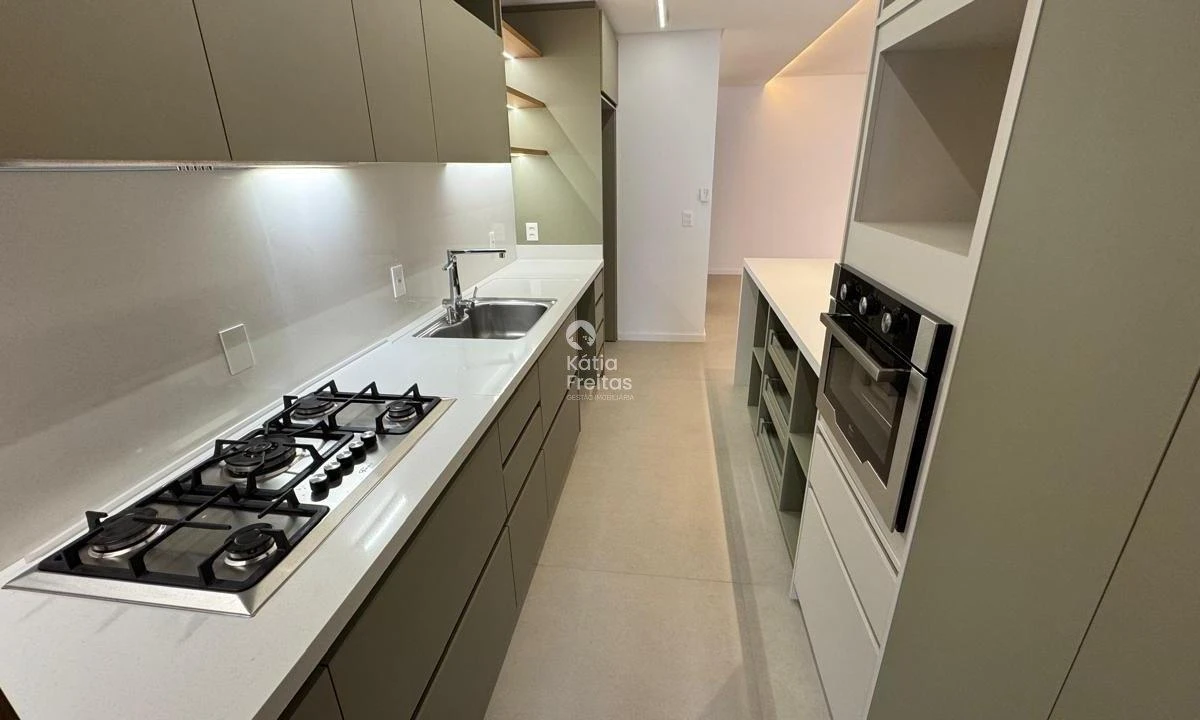 132 m² unfurnished apartment with 3 en-suites — photo 9