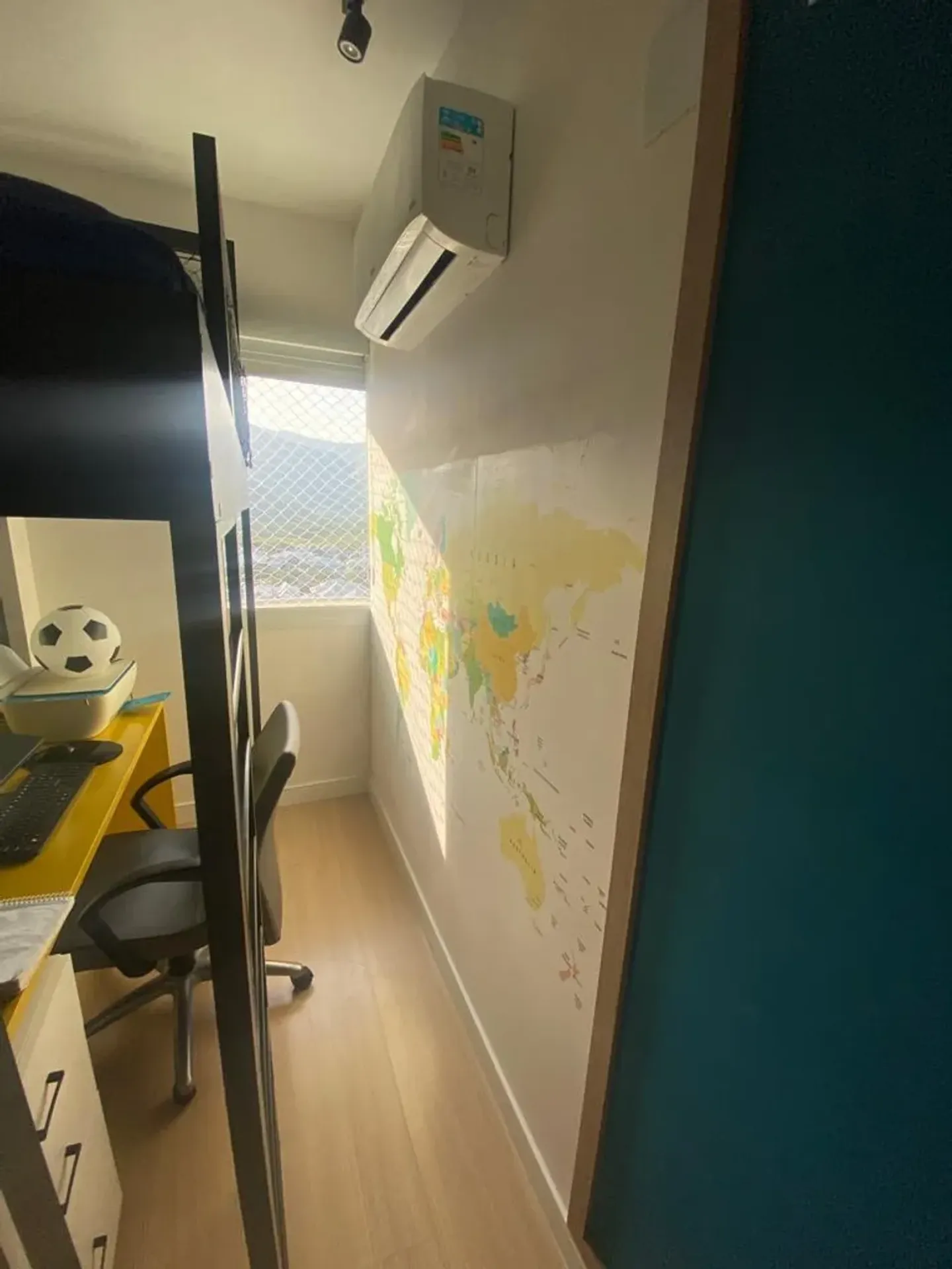 Furnished apartment, 125 m², with a walk-in closet — photo 20