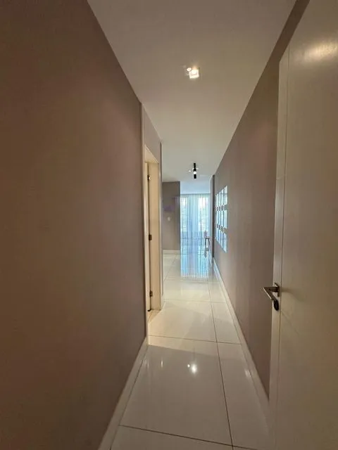 Condo house with 4 bedrooms and 5 bathrooms — photo 13