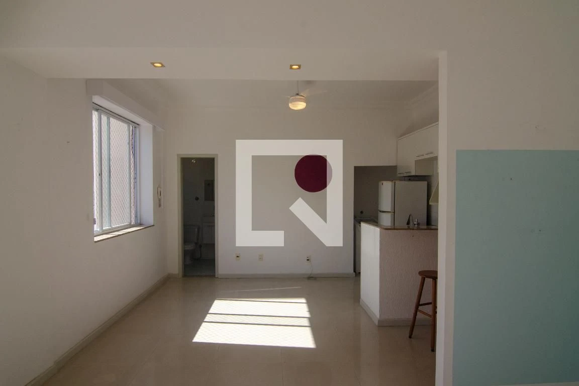 Стиральная машина и 1 спальня: квартира 32 м² — photo 9