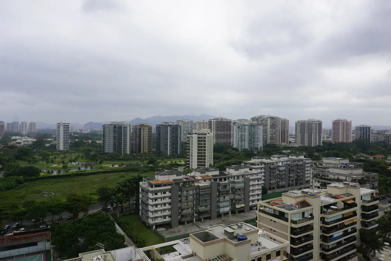 Unfurnished apartment with 4 bedrooms and 3 parking spots — photo 15