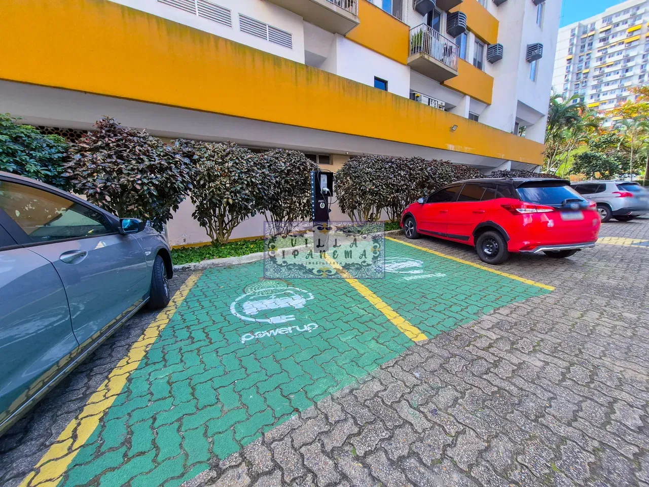 Furnished 2-bedroom apartment with 60 m² and private BBQ — photo 61