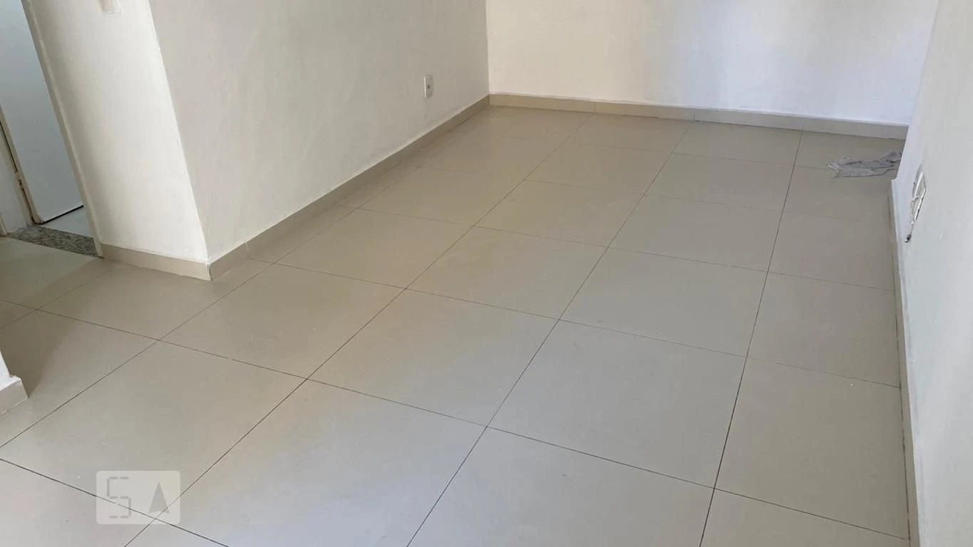 2-bedroom apartment in a building with a pool — photo 34