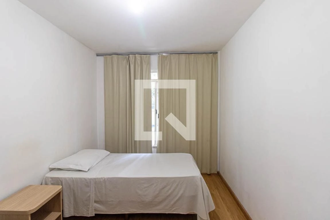 Apartment, 90 m², with wood or laminate floors — photo 8