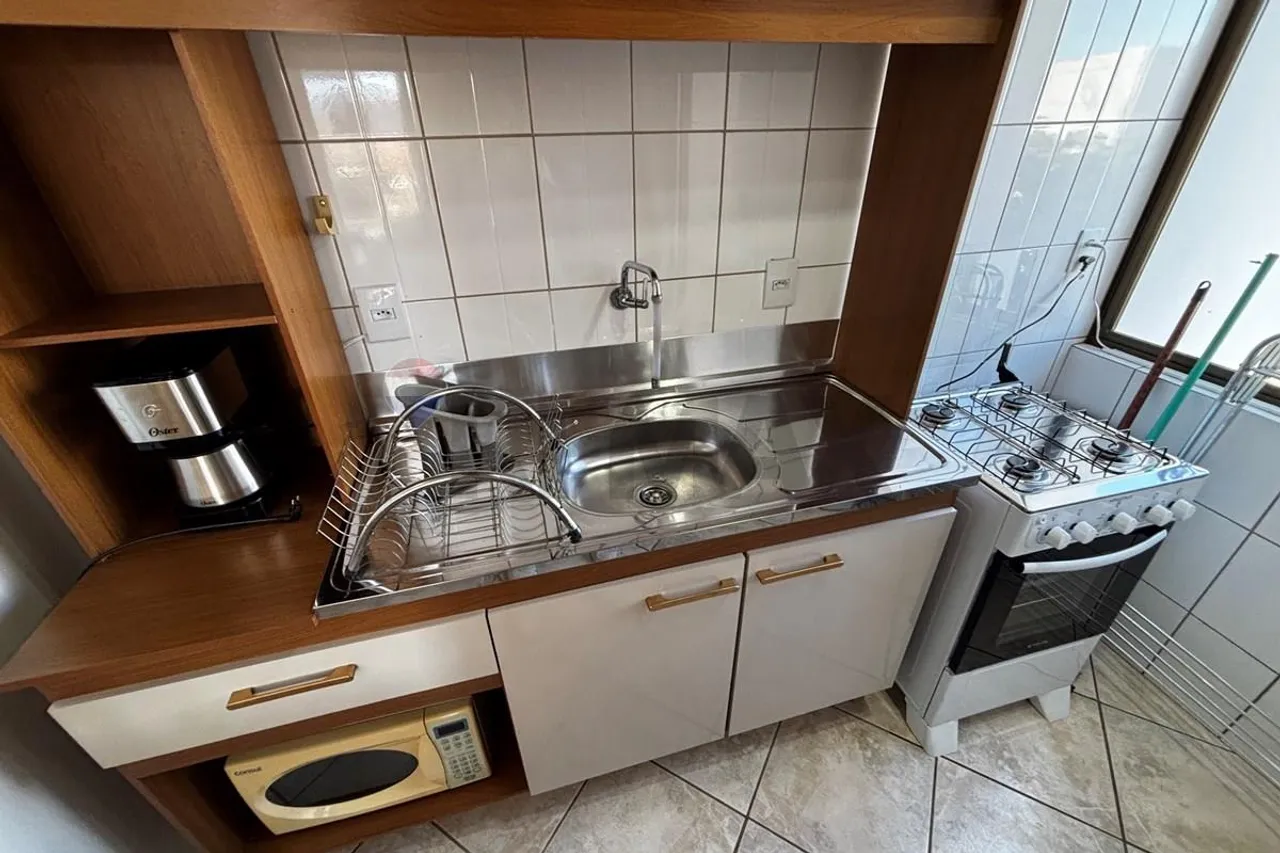 Мебльована квартира з 1 спальнею і 1 ванною — photo 7