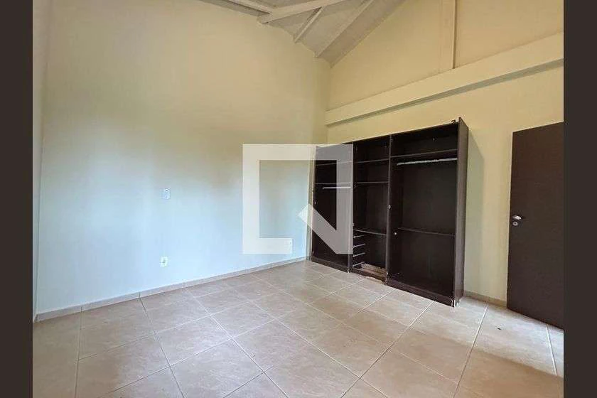 House for rent with 5 bedrooms and a private garden — photo 5
