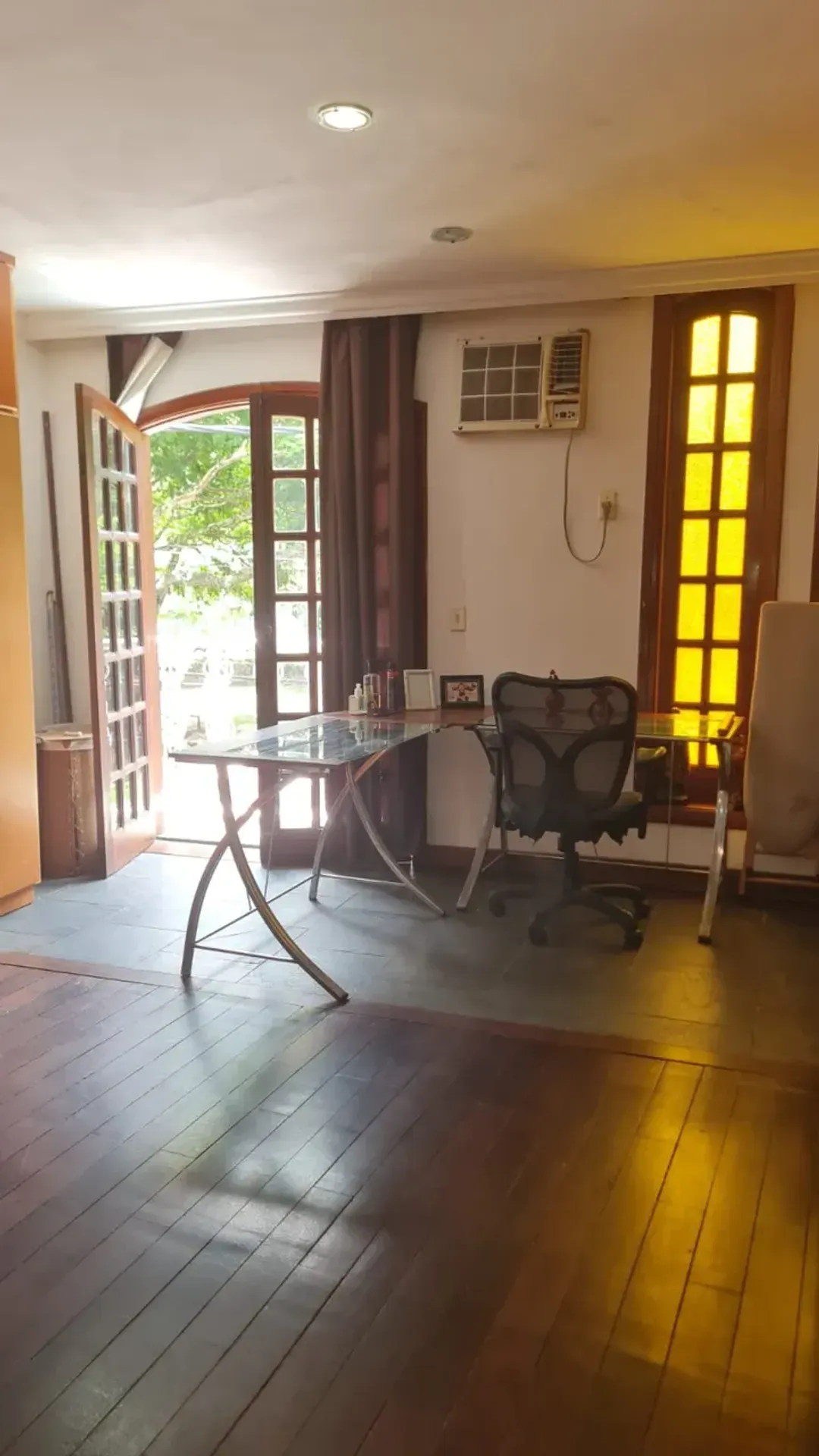 Furnished house 450 m² with 4 bedrooms and 4 bathrooms — photo 31