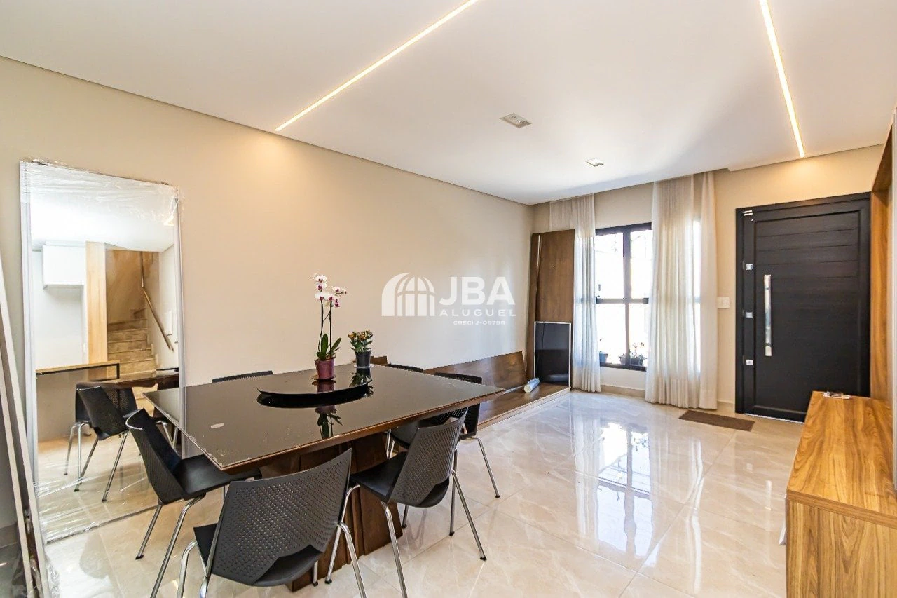 Casa de 125 m² con balcón gourmet y bañera — photo 10