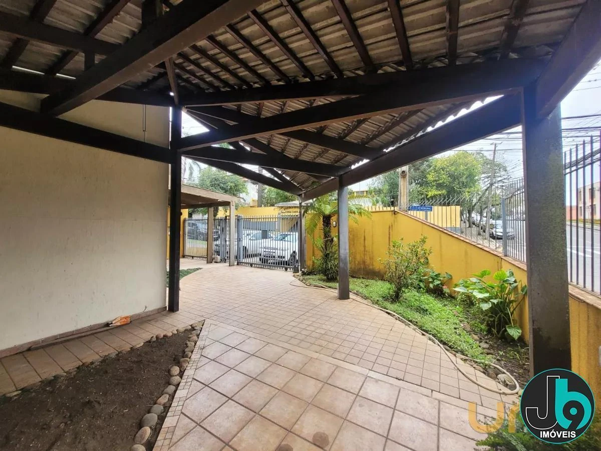 House with 3 bedrooms, 200 m², 3 parking spots and 4 levels — photo 2