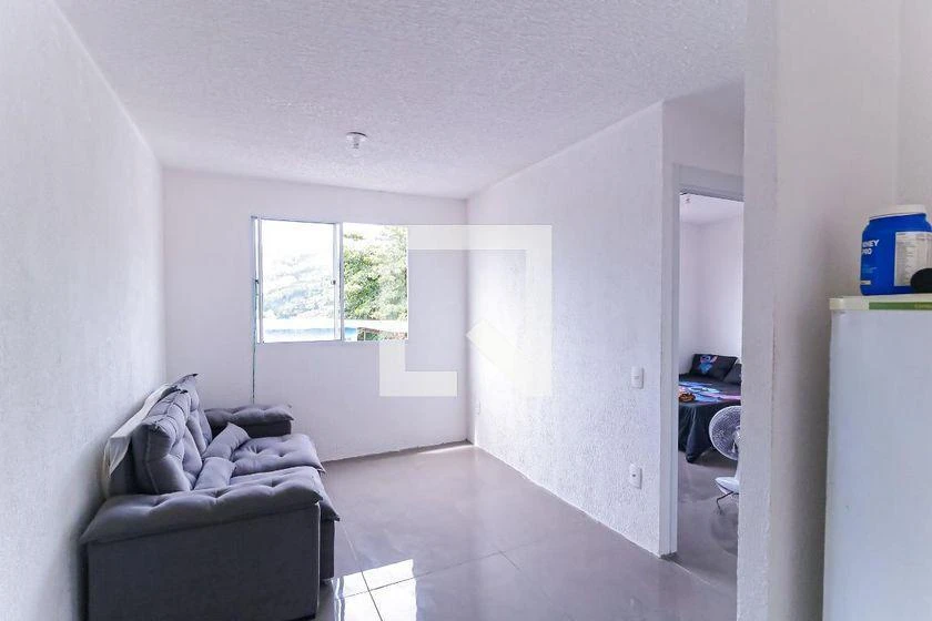 Washing machine in a 2-bedroom apartment, 42 m²
