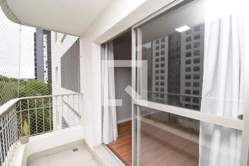 Home office in a 2-bedroom apartment, 71 m² — photo 26