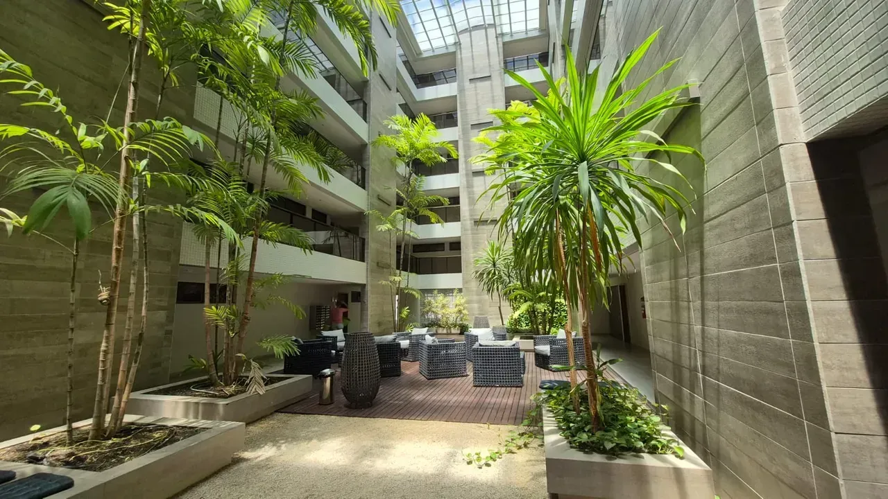 2-bedroom apartment with a washing machine — photo 12