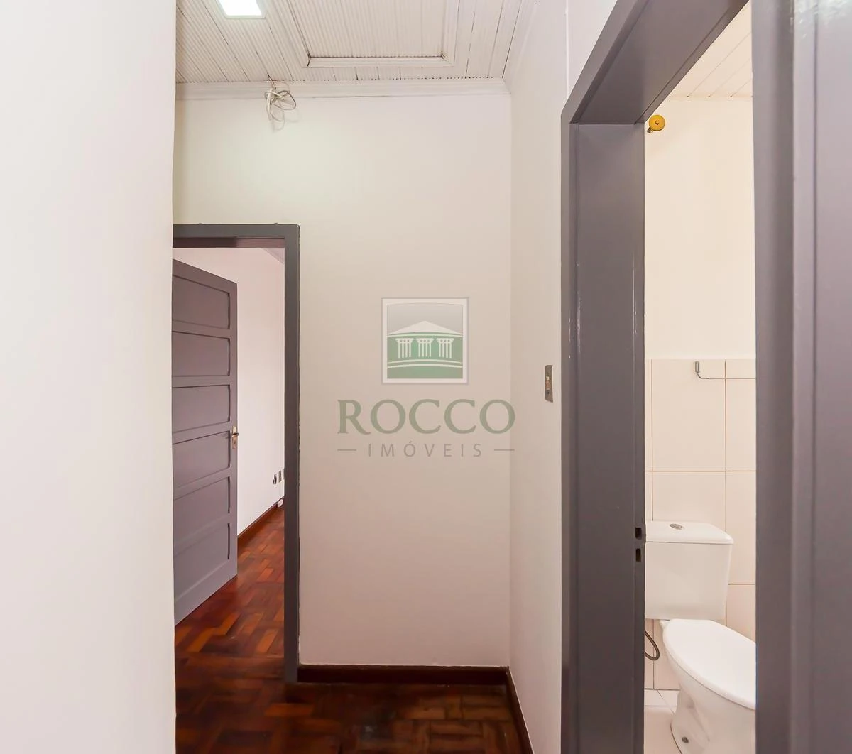Apartment, 55 m², with a bathtub — photo 4