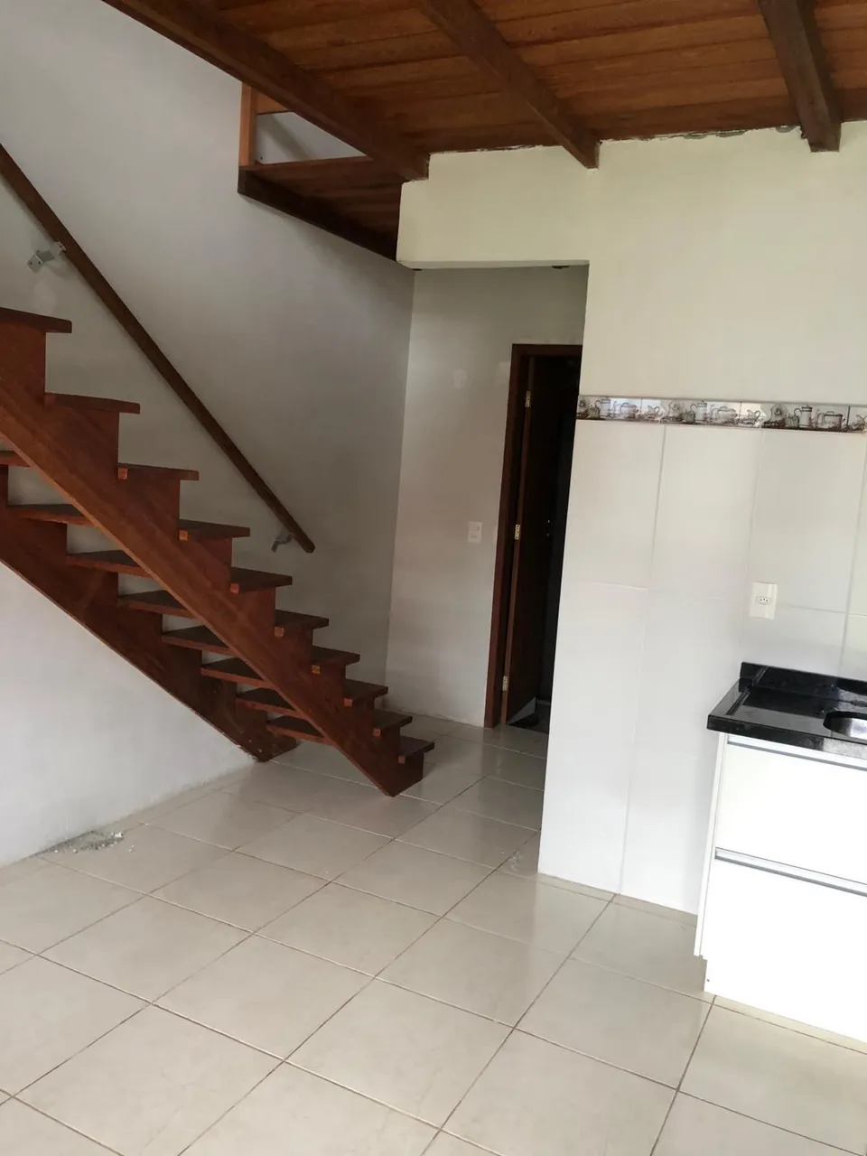 Furnished townhouse with 1 bedroom and 1 bathroom — photo 17