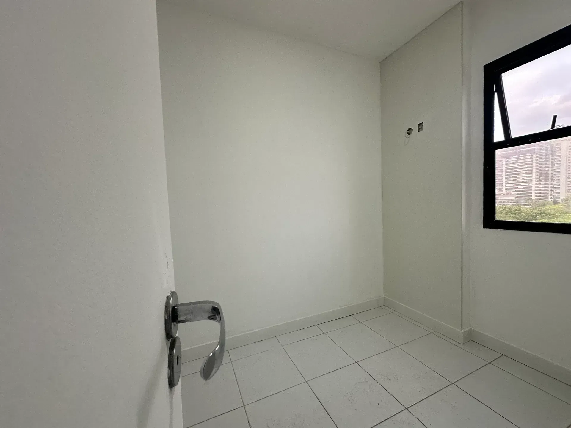Apartamento sin muebles con 3 dormitorios y se aceptan mascotas — photo 32