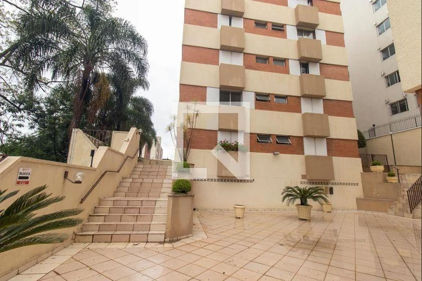 Квартира 130 м² з пральною машиною та робочим місцем — photo 39