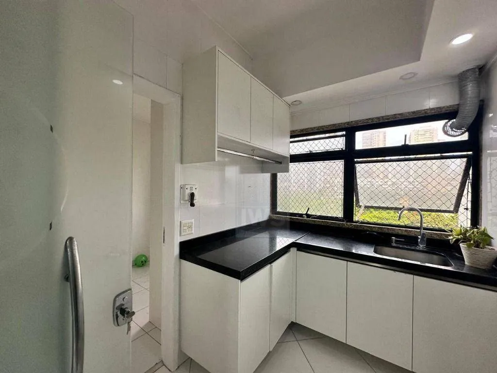 Furnished duplex penthouse with enclosed balcony — photo 32