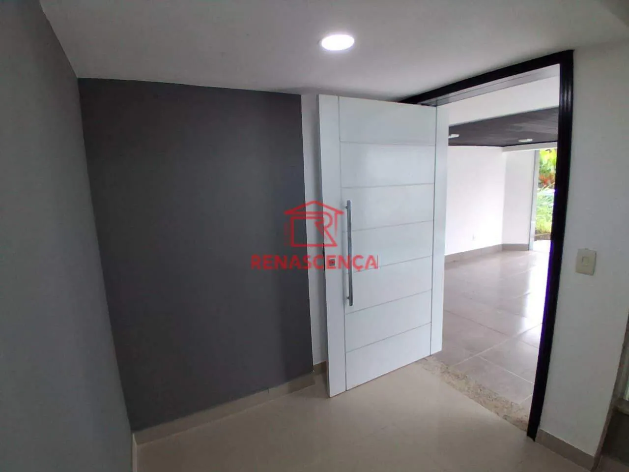 House, 300 m², with a private BBQ — photo 23