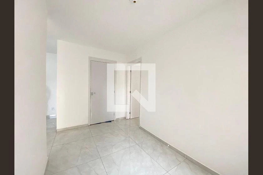 Unfurnished 2-bedroom apartment, 500 m² and 4 parking spaces — photo 35