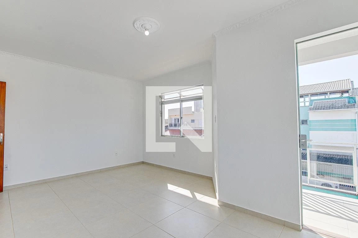 4-bedroom house with a garden in Florianópolis — photo 22