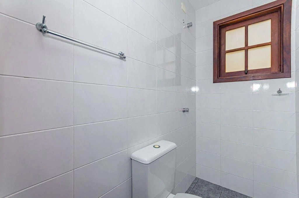 3 quartos e banheira: casa de 189 m² — photo 26