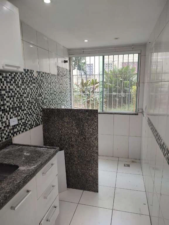 Apartamento de 2 quartos com cozinha fechada e 63 m² — photo 19
