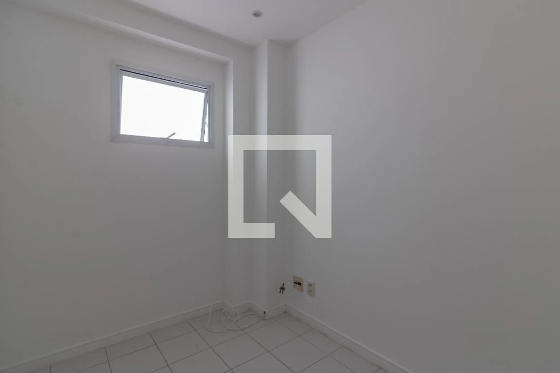 Apartamento para alugar com 5 quartos e piscina no condomínio — photo 78