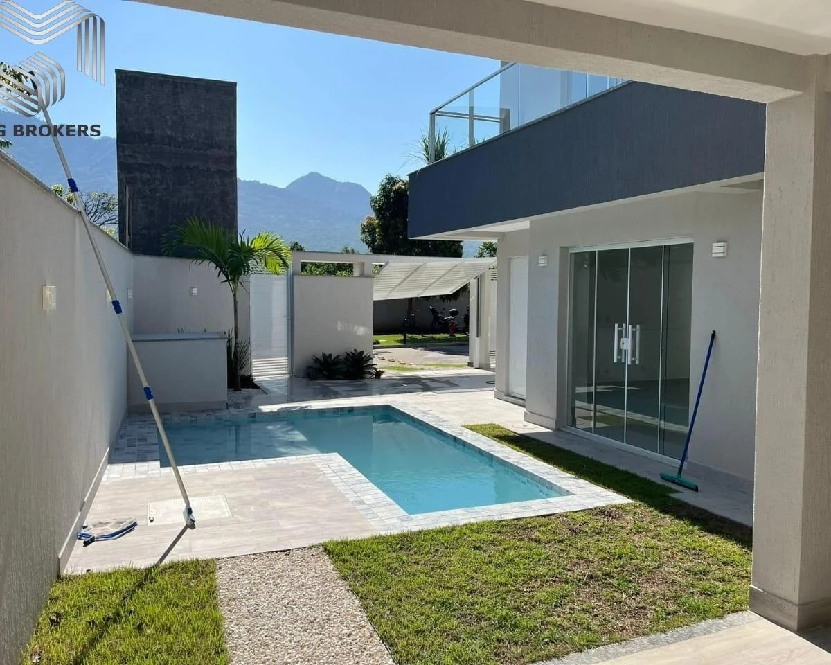 Casa com 220 m² e 4 suítes, 2 vagas de garagem — photo 14