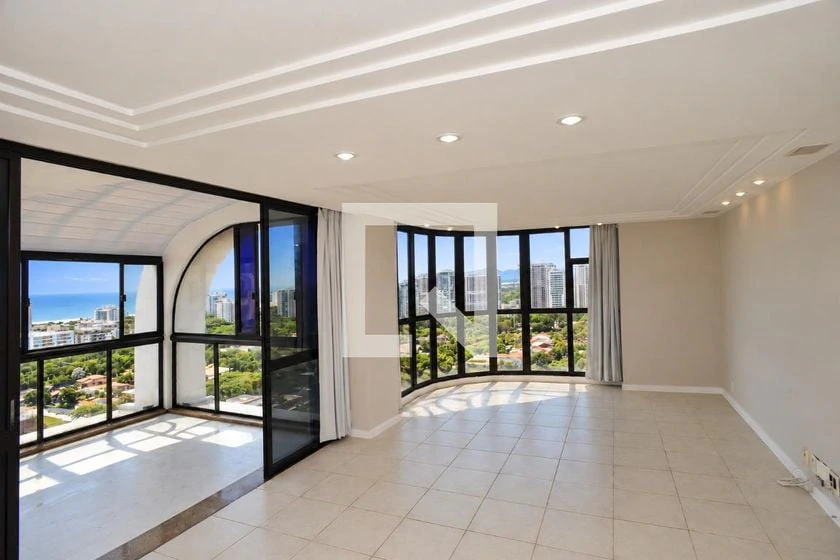Квартира 200 м² з 3 спальнями та балконом — photo 9