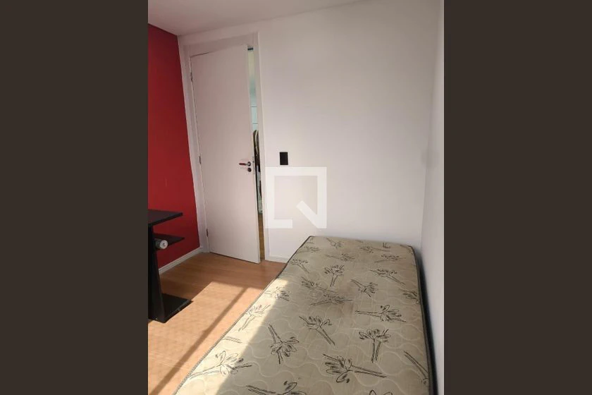 2-bedroom apartment with open-plan kitchen and 1 parking spot — photo 10