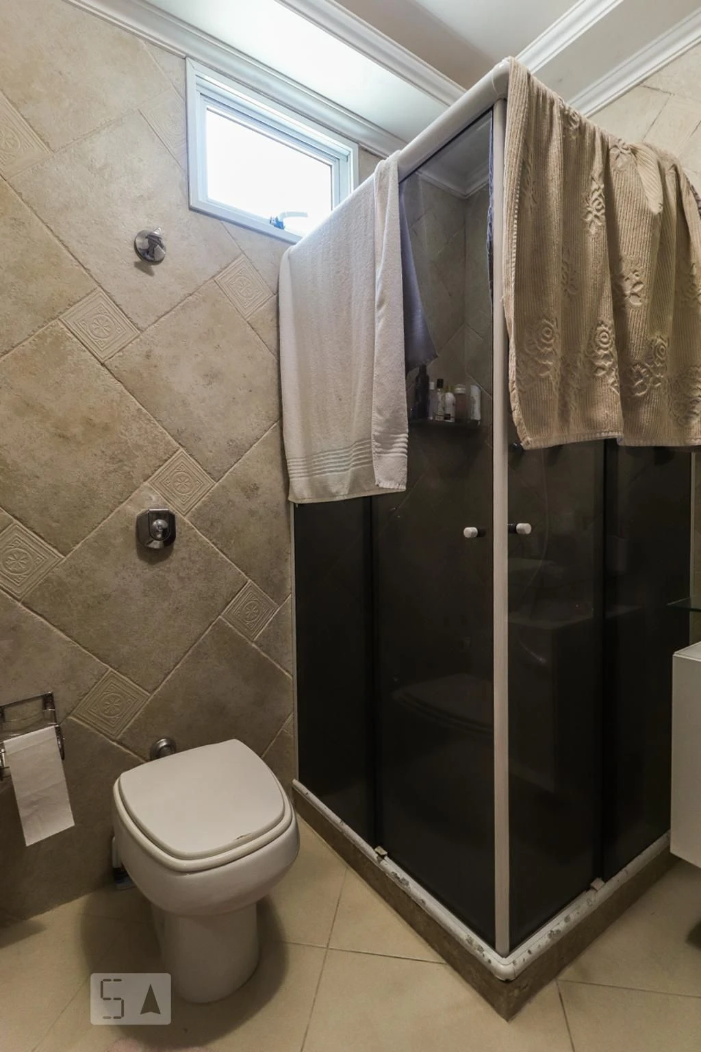 Furnished house with 3 bedrooms and private yard — photo 15