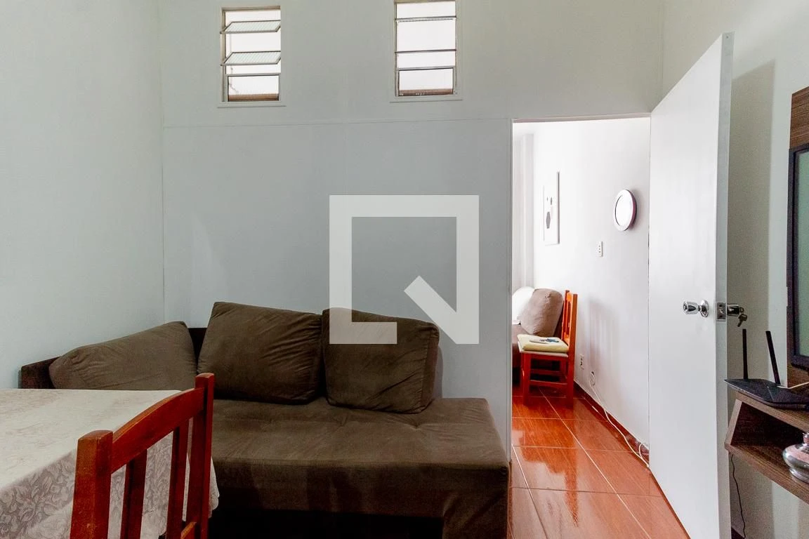 Furnished 1-bedroom apartment with 1 bathroom, no parking — photo 16