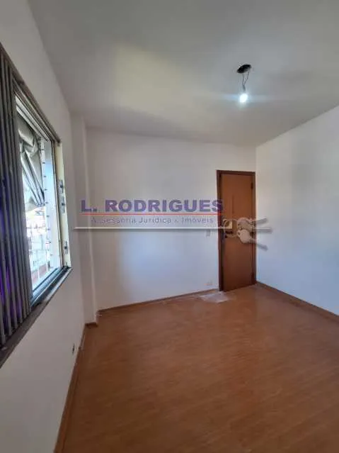 Apartment on the 1st floor with wood or laminate floors — photo 4