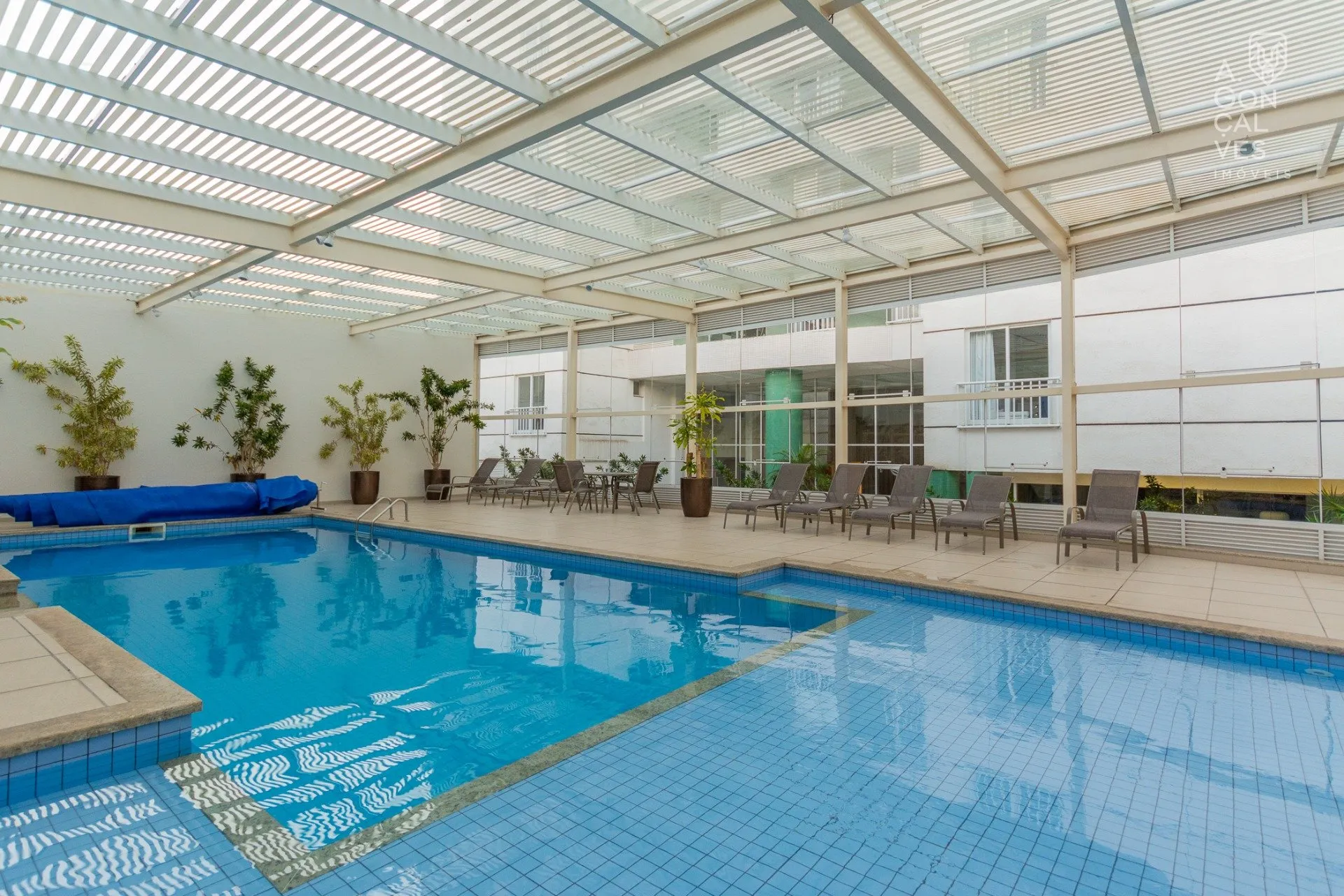 Apartamento com 2 quartos e varanda com churrasqueira — photo 23