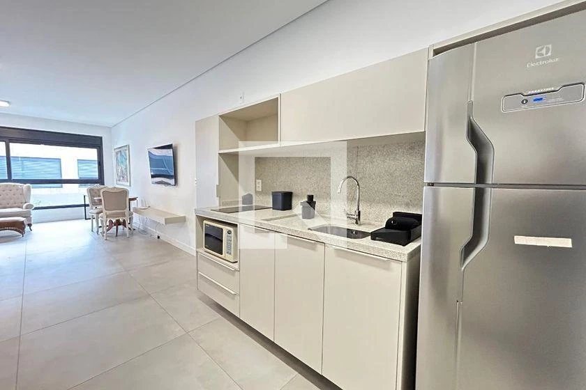 Furnished apartment, 42 m², with a washing machine — photo 6