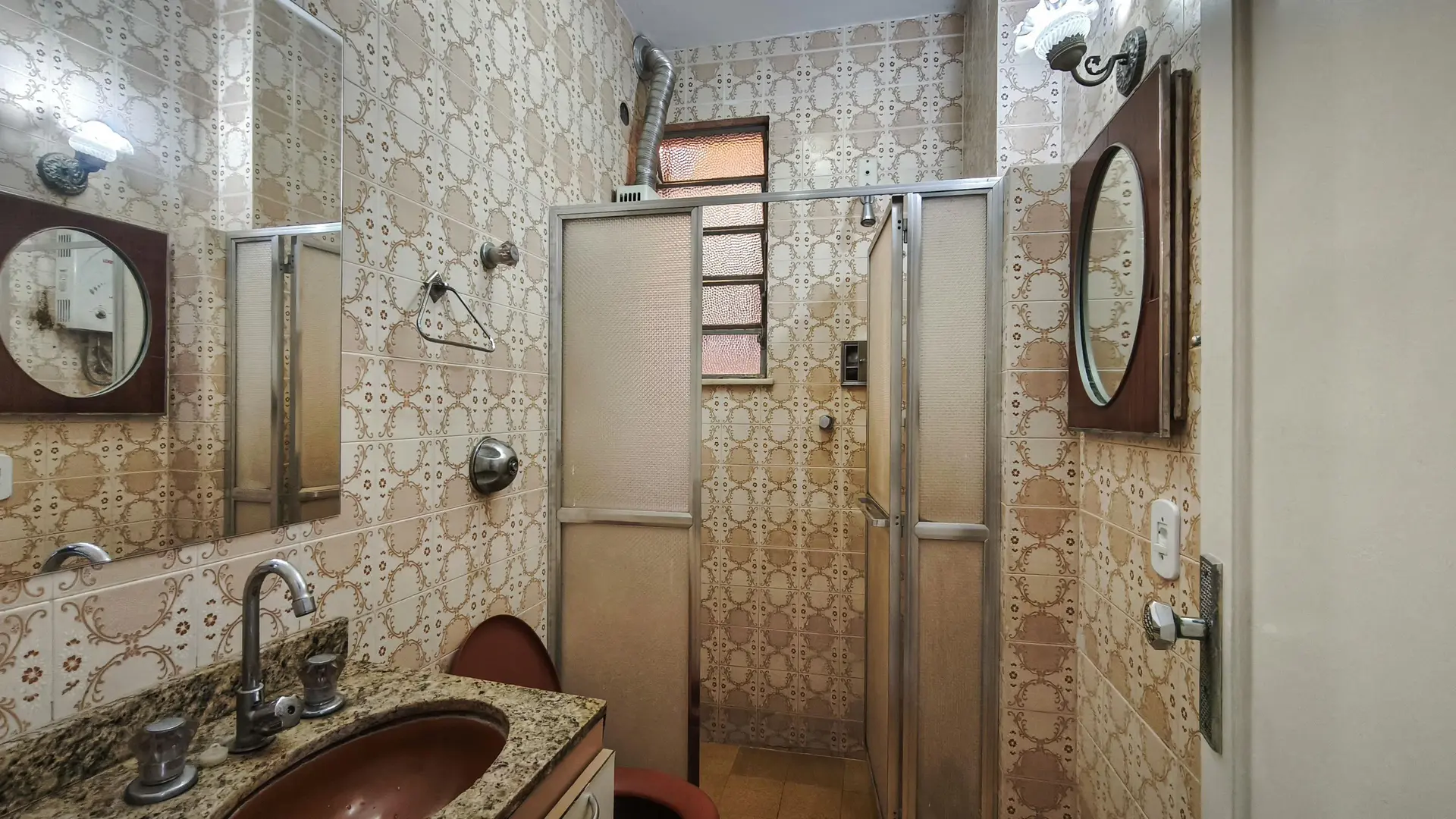 Apartamento de 3 quartos com cozinha separada e 2 banheiros — photo 16