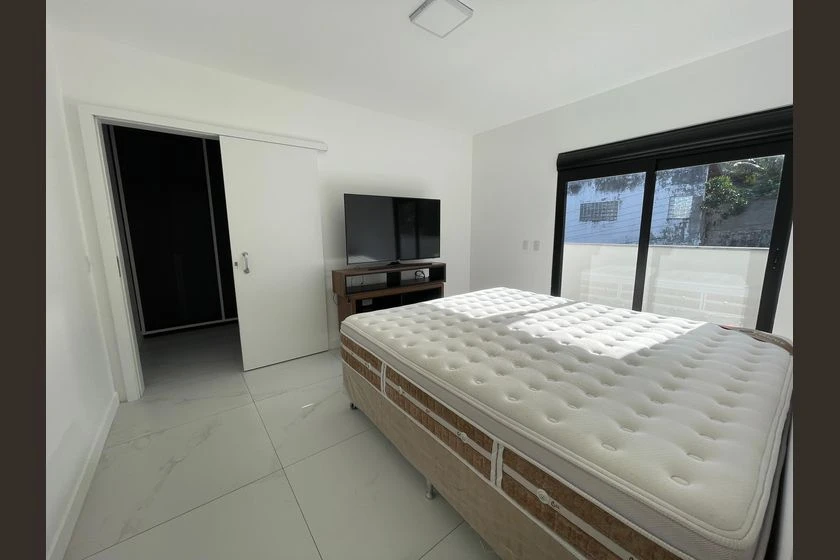 Furnished house with 5 bedrooms and 5 bathrooms — photo 6