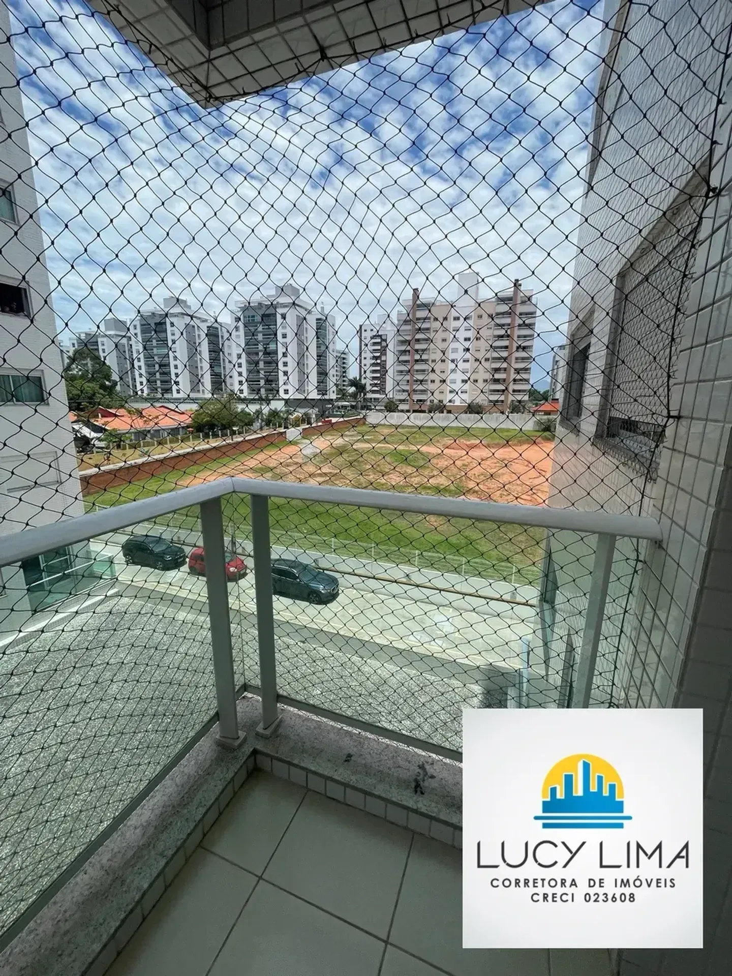 Furnished apartment, 100 m², with floor-to-ceiling windows — photo 20