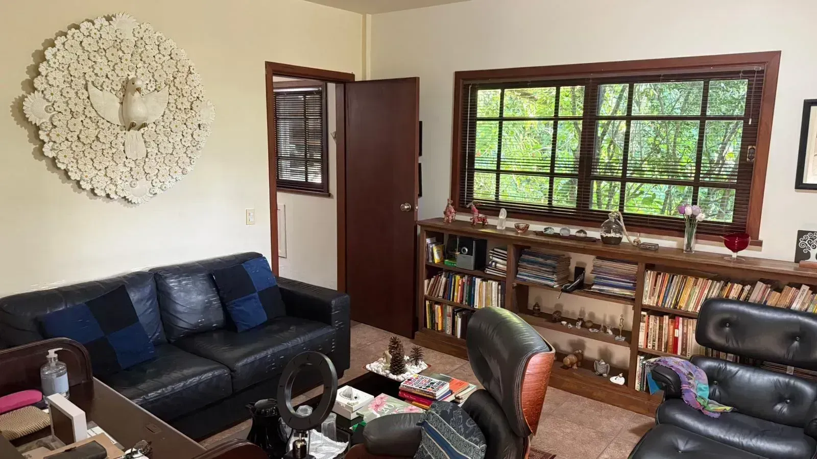 Furnished house with 5 bedrooms and 5 bathrooms — photo 30