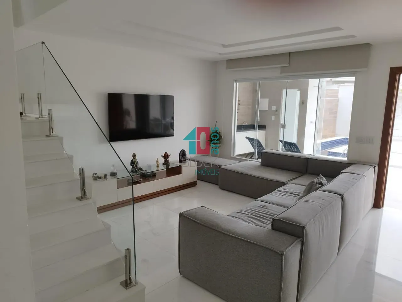 Casa de condomínio com 5 quartos e 5 suítes — photo 4