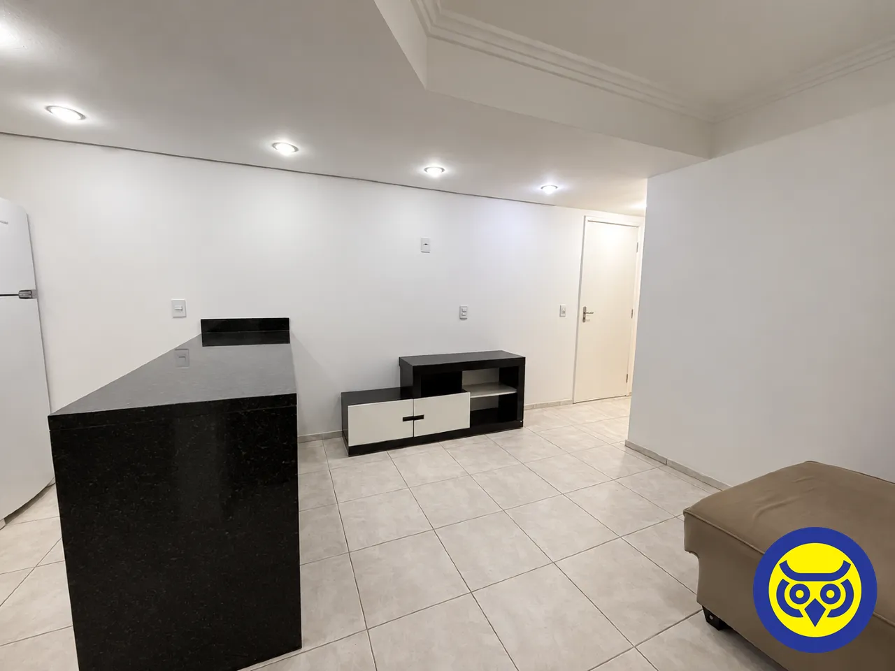 Apartment on the 7th floor with a washing machine — photo 14
