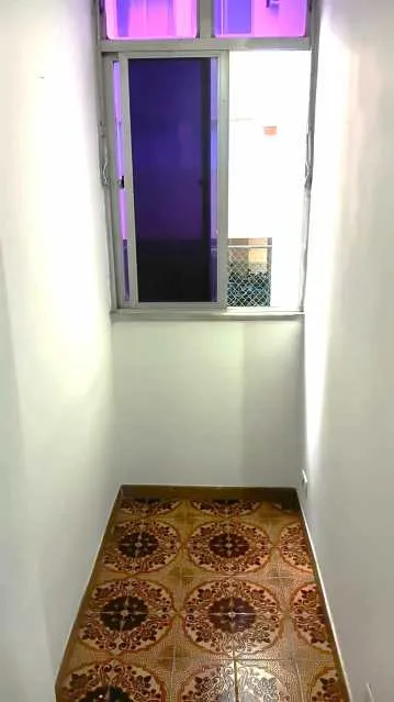 2-bedroom apartment with 1 bathroom and no parking — photo 18