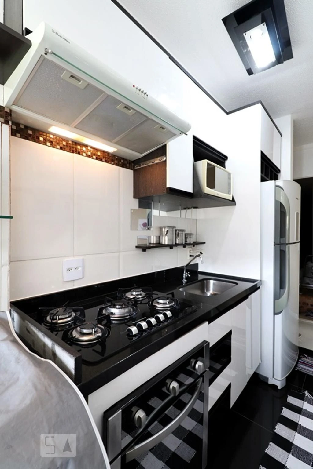 Apartamento mobiliado com 3 quartos e cozinha integrada — photo 10