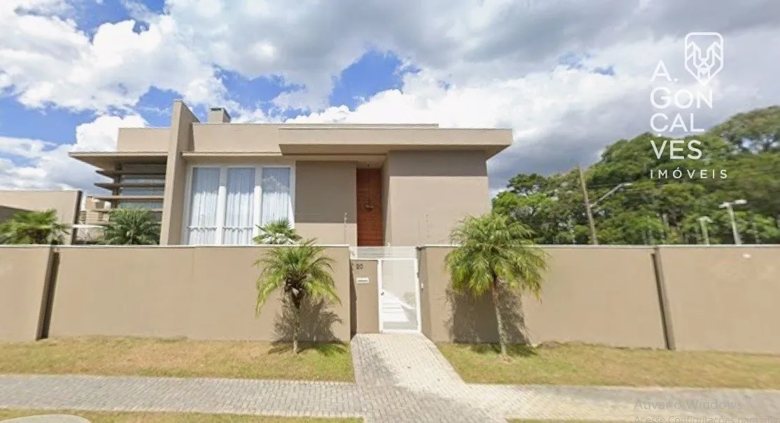 668 m² house with 4 en-suite bedrooms and private garden — photo 6