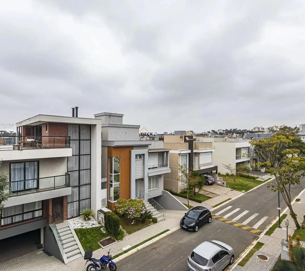 Furnished 356 m² house with 3 bedrooms and open-plan kitchen — photo 15
