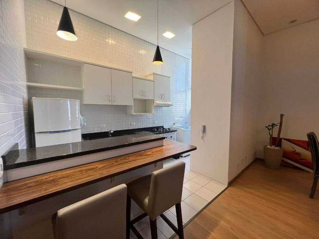 One-bedroom apartment with a private pool in Curitiba — photo 29