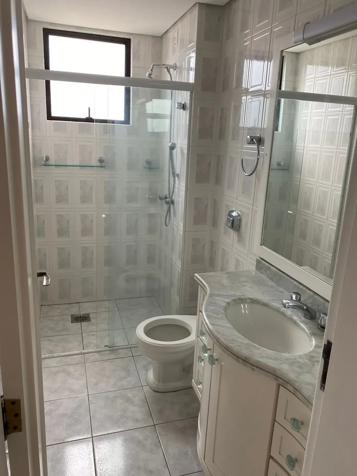 Mountain view in a 3-bedroom apartment, 126 m² — photo 3