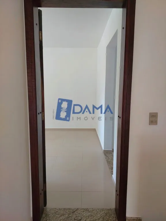 Триплекс-дім на 450 м² з 2 спальнями-сюїтами — photo 68