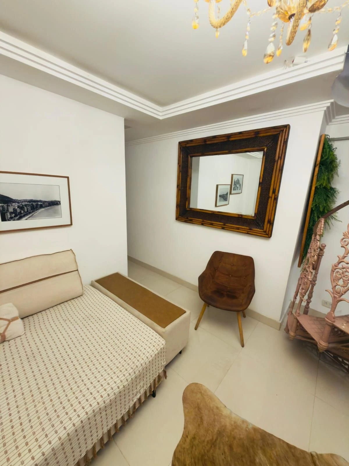Walk-in closet in a 3-bedroom apartment, 230 m² — photo 14