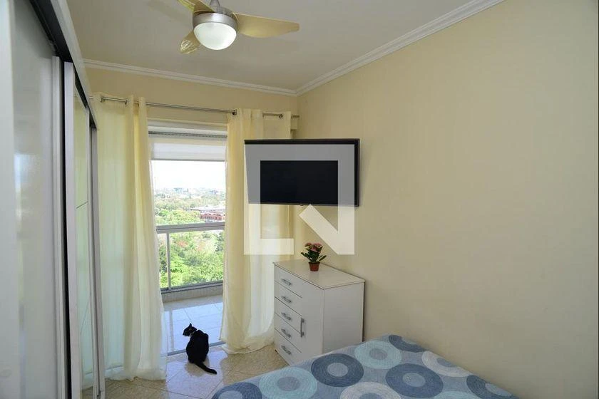 2-bedroom apartment with an en-suite bathroom — photo 18